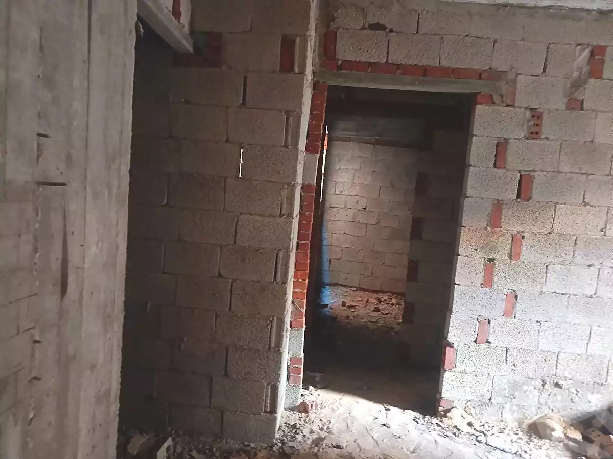 https://aqarmap.com.eg/ar/listing/6828391-for-sale-alexandria-new-miami-eskot