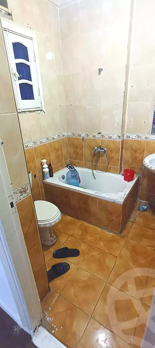 https://aqarmap.com.eg/ar/listing/6828450-for-sale-alexandria-el-asafra-l-sfr-bhry