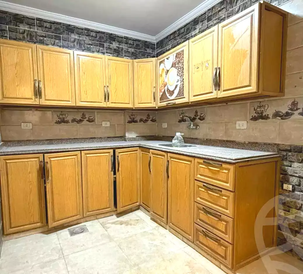 https://aqarmap.com.eg/ar/listing/6828474-for-sale-alexandria-sydy-bshr-sydy-bshr-bhry-shr-khld-bn-lwlyd