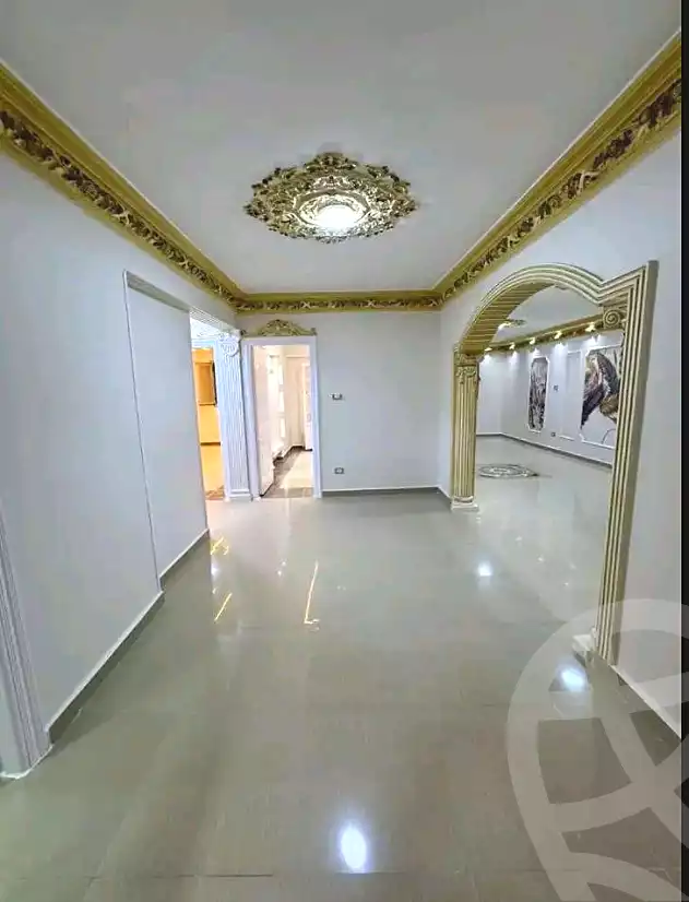 https://aqarmap.com.eg/ar/listing/6828974-for-sale-alexandria-sydy-bshr-sydy-bshr-bhry