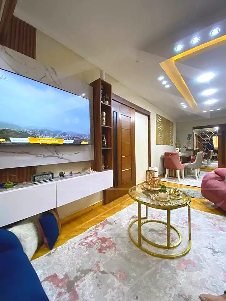 https://aqarmap.com.eg/en/listing/6829094-for-sale-alexandria-roshdy-roushdy-basha-st