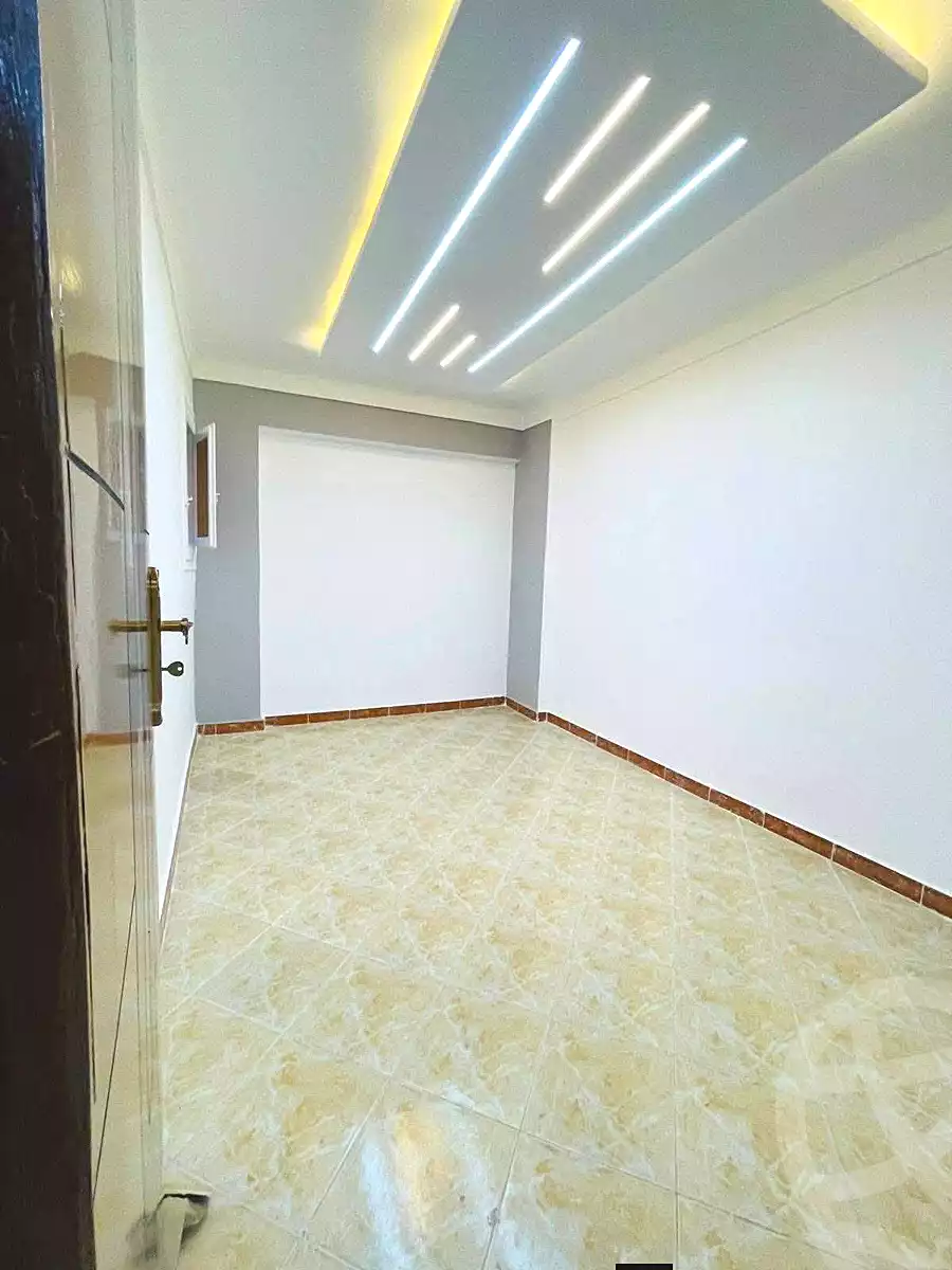 https://aqarmap.com.eg/ar/listing/6829243-for-sale-alexandria-lsywf-el-falki