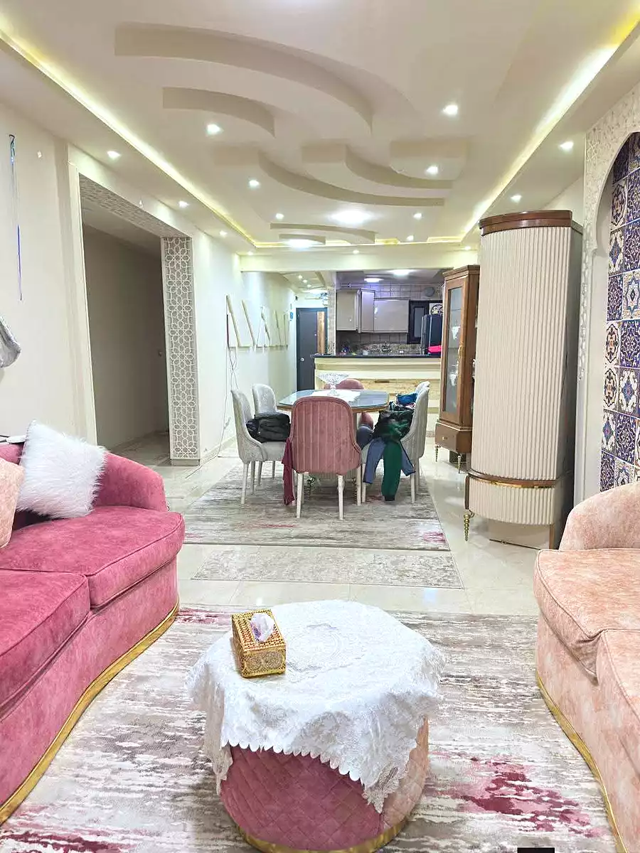 https://aqarmap.com.eg/ar/listing/6829413-for-sale-alexandria-l-jmy-lbytsh-bianchiii-el-arbaeen-st
