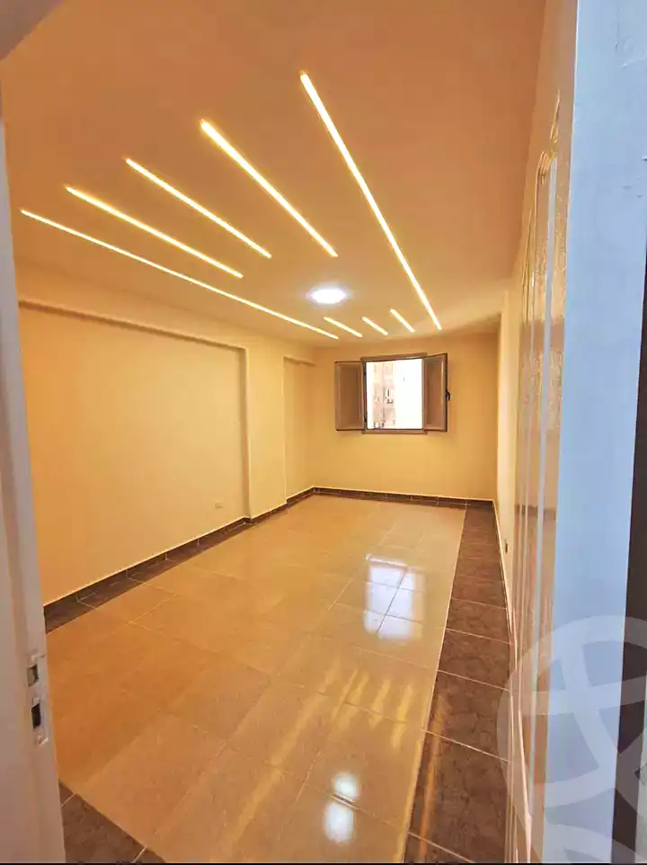 https://aqarmap.com.eg/ar/listing/6829461-for-sale-alexandria-sydy-bshr-sydy-bshr-bhry-ali-hipa-st