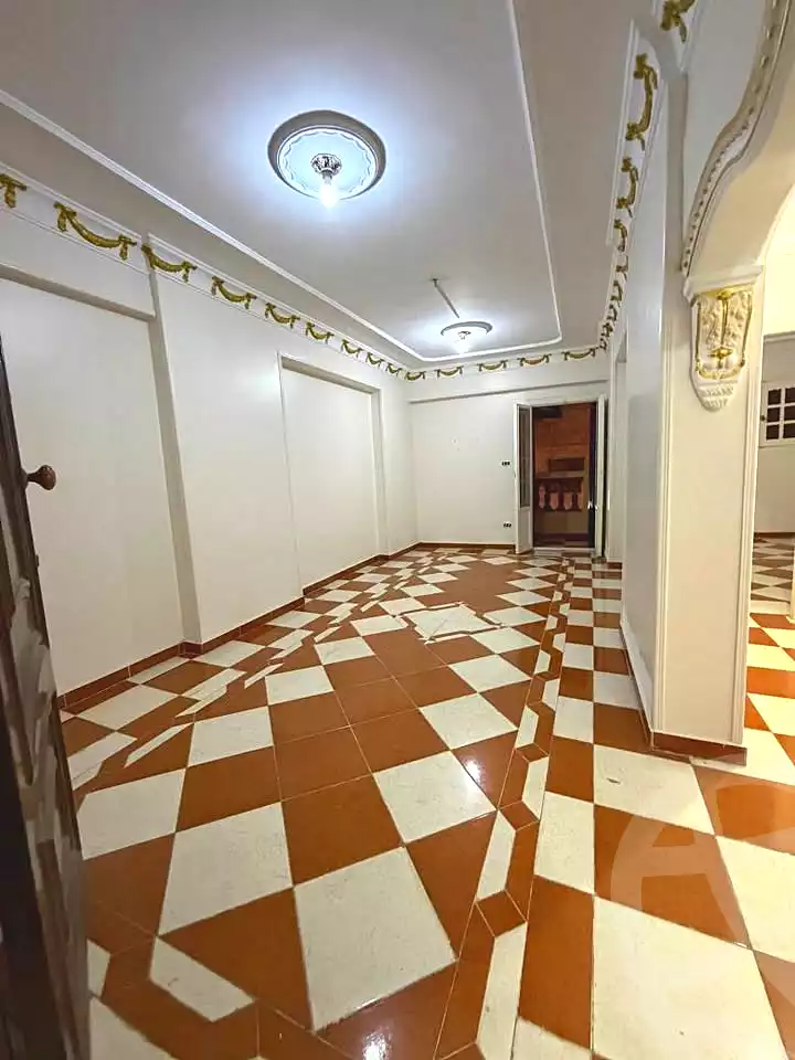 https://aqarmap.com.eg/ar/listing/6830023-for-sale-alexandria-el-asafra-shr-45