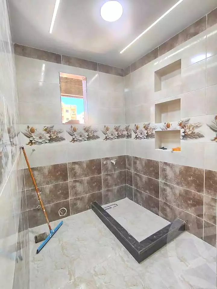 https://aqarmap.com.eg/ar/listing/6830152-for-sale-alexandria-sydy-bshr-sydy-bshr-bhry-shr-mhmwd-l-yswy