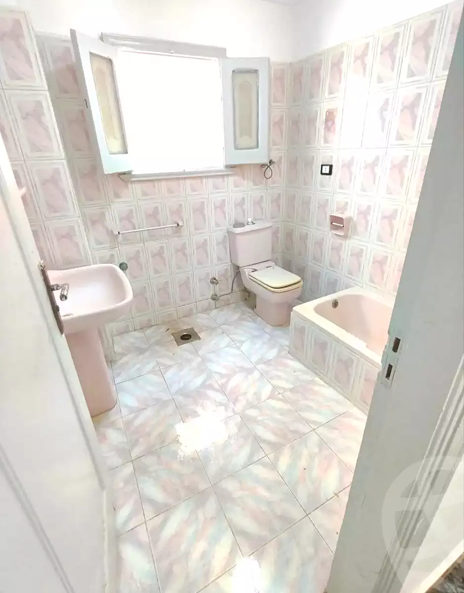 https://aqarmap.com.eg/en/listing/6830240-for-sale-alexandria-l-jmy-shataa-el-nakheel