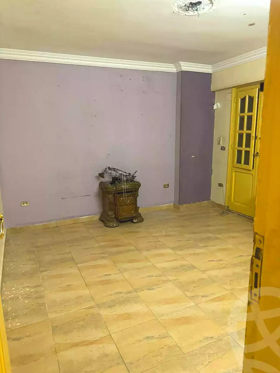 https://aqarmap.com.eg/ar/listing/6830263-for-sale-cairo-helwan-sherif-st