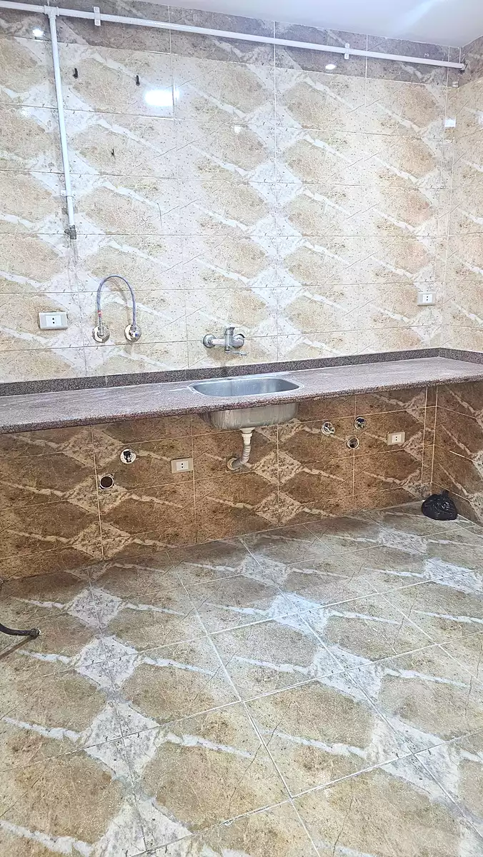https://aqarmap.com.eg/en/listing/6830300-for-sale-alexandria-sydy-bshr-sydy-bshr-bhry-shr-mhmwd-l-yswy