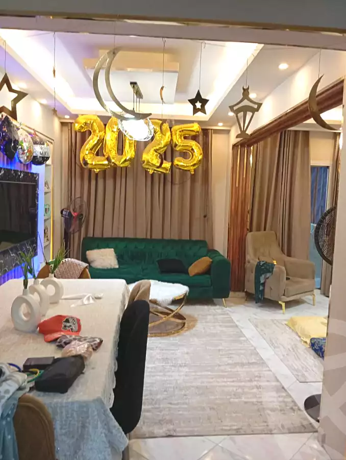 https://aqarmap.com.eg/ar/listing/6830342-for-sale-cairo-ain-shams-ain-shams-el-sharkia-el-zahraa-st