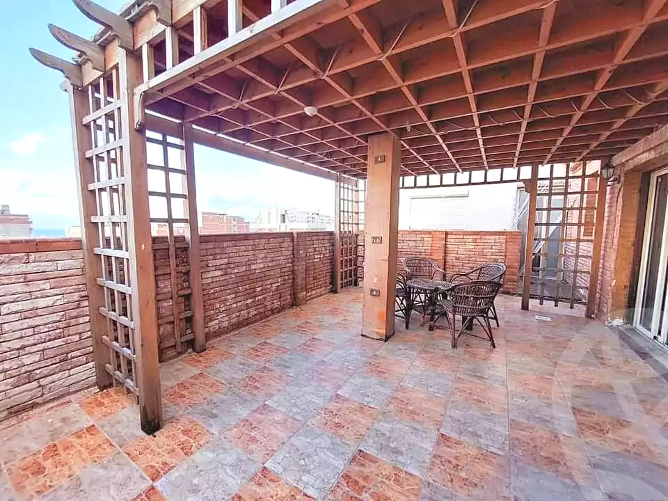 https://aqarmap.com.eg/ar/listing/6830352-for-sale-alexandria-sydy-bshr-sydy-bshr-bhry-gamal-abd-el-nasir-st