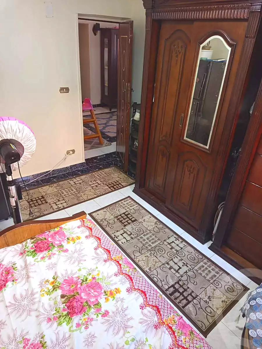 https://aqarmap.com.eg/ar/listing/6830403-for-sale-alexandria-alhadara-new-el-hadra-el-shaheed-tayar-sabry-abd-el-wahab-st