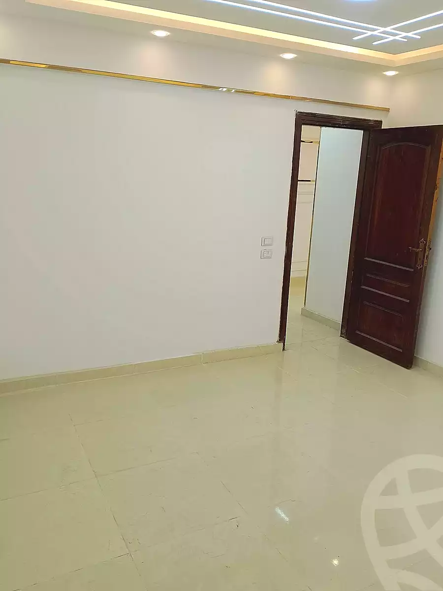 https://aqarmap.com.eg/en/listing/6830427-for-sale-alexandria-el-mandara-alex-el-mandara-bahri