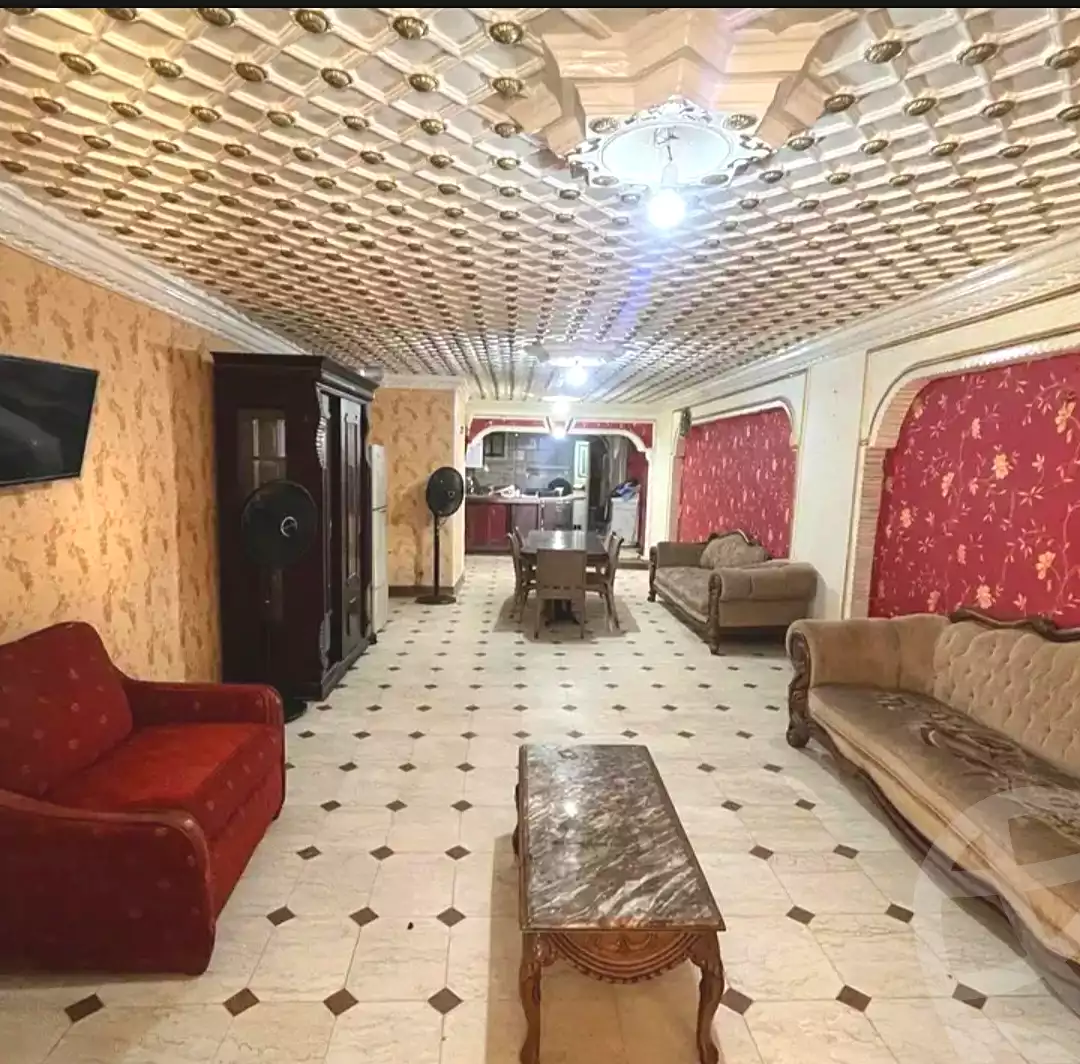 https://aqarmap.com.eg/ar/listing/6830439-for-sale-alexandria-ganaklis-shr-mrtdy-bsh