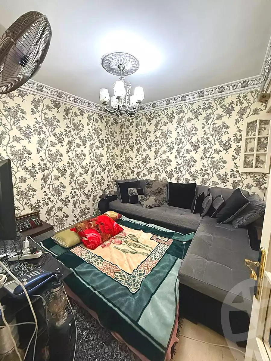 https://aqarmap.com.eg/ar/listing/6830522-for-sale-alexandria-sydy-bshr-sydy-bshr-bhry-shr-mhmwd-l-yswy