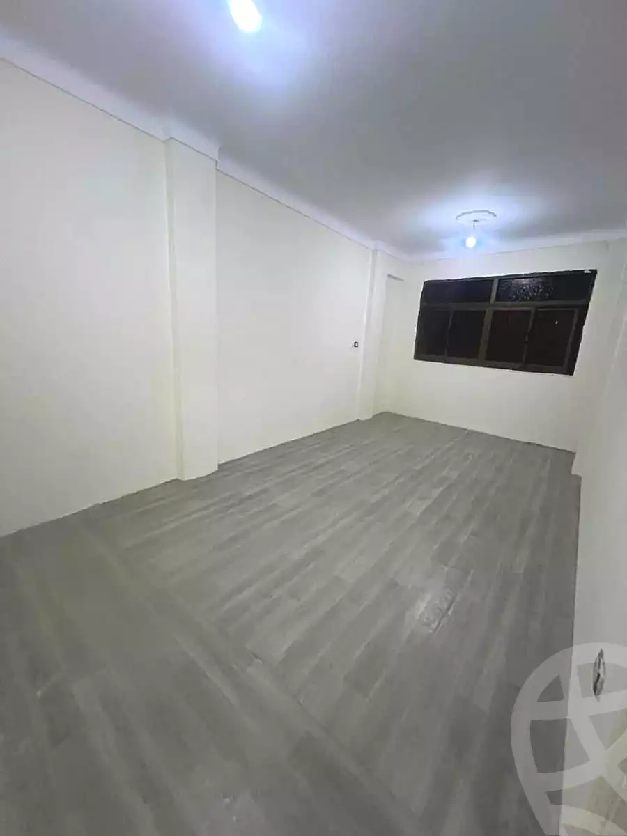 https://aqarmap.com.eg/ar/listing/6830561-for-sale-alexandria-lsywf-el-falki