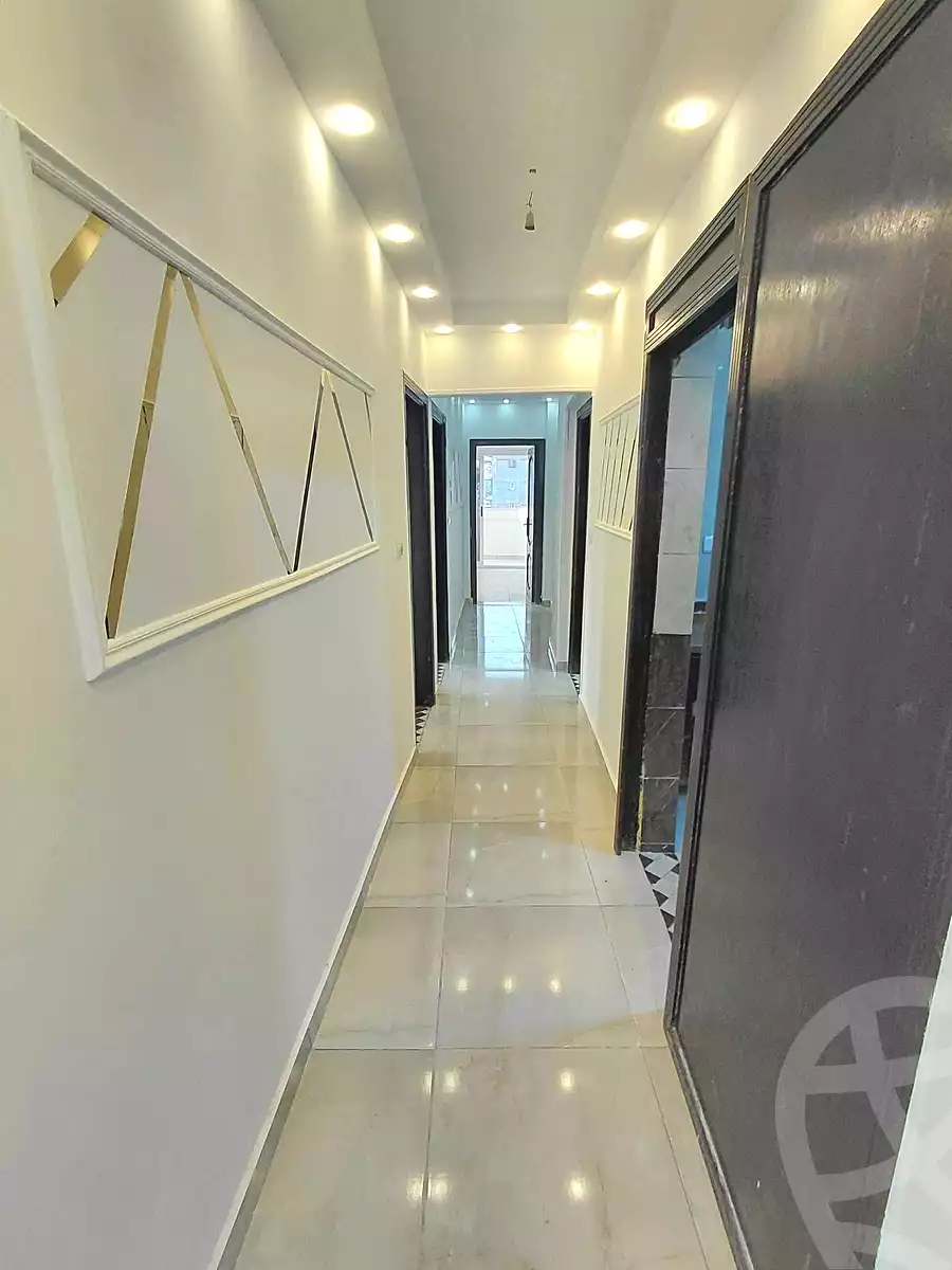 https://aqarmap.com.eg/ar/listing/6830634-for-sale-alexandria-sydy-bshr-sydy-bshr-bhry-gamal-abd-el-nasir-st