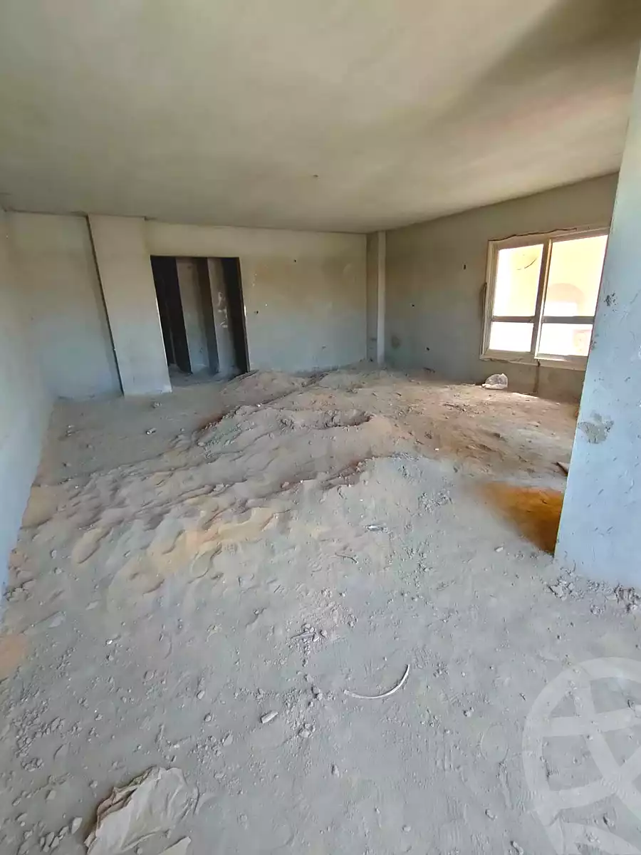 https://aqarmap.com.eg/ar/listing/6830912-for-sale-cairo-el-sheikh-zayed-city-compounds-el-khamayel