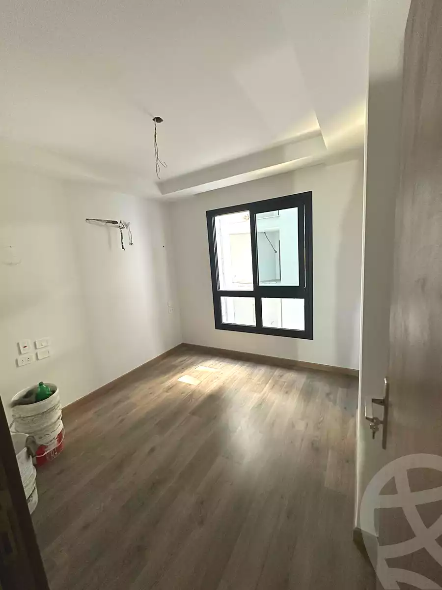 https://aqarmap.com.eg/ar/listing/6830998-for-sale-alexandria-smouha-compounds-in-smouha-skyline-residence-orouba-misr