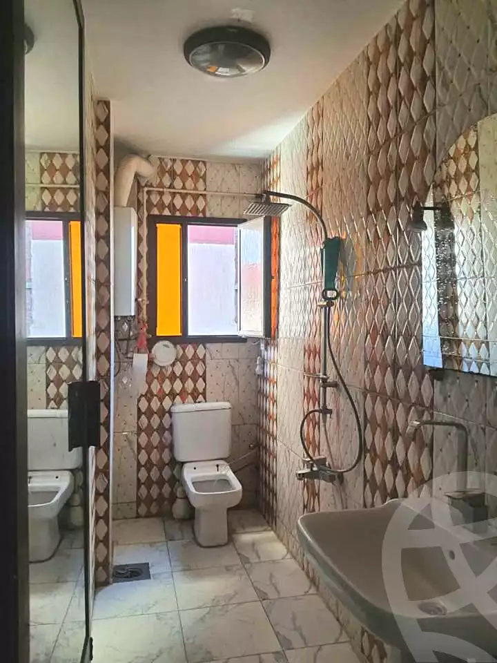 https://aqarmap.com.eg/ar/listing/6831091-for-sale-alexandria-mntq-fr-y-blskndry-el-attarin