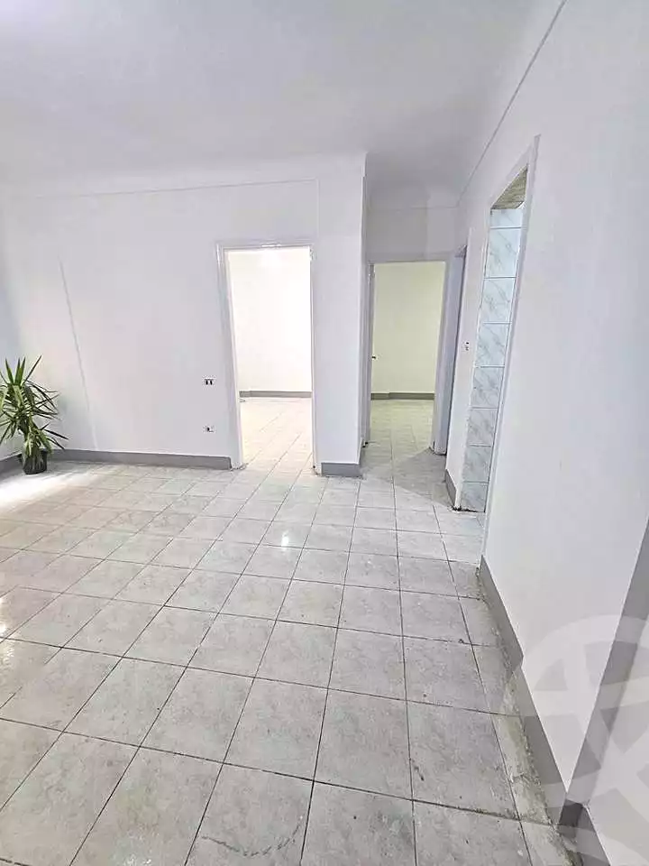 https://aqarmap.com.eg/ar/listing/6831227-for-sale-alexandria-sydy-bshr-sydy-bshr-bhry-shr-mhmwd-l-yswy