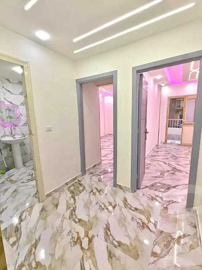 https://aqarmap.com.eg/ar/listing/6831585-for-sale-alexandria-sydy-bshr-sydy-bshr-bhry-gamal-abd-el-nasir-st