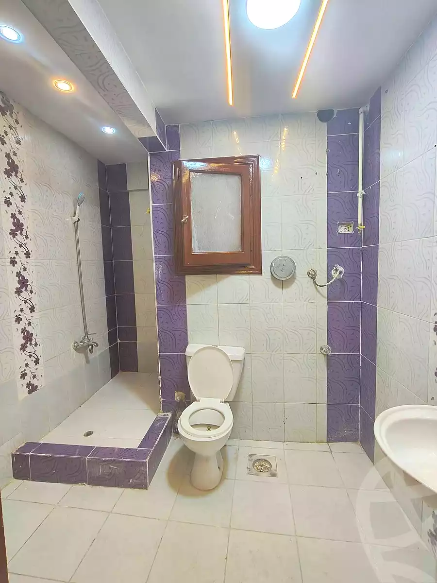https://aqarmap.com.eg/ar/listing/6831869-for-sale-alexandria-sydy-bshr-sydy-bshr-bhry