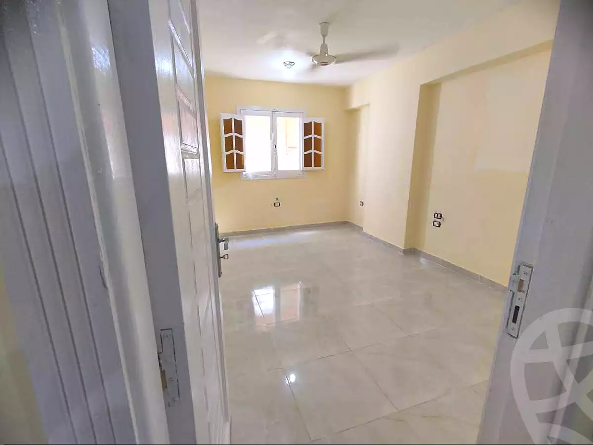https://aqarmap.com.eg/ar/listing/6831924-for-sale-cairo-ain-shams-ain-shams-el-sharkia-el-eshrein-stt