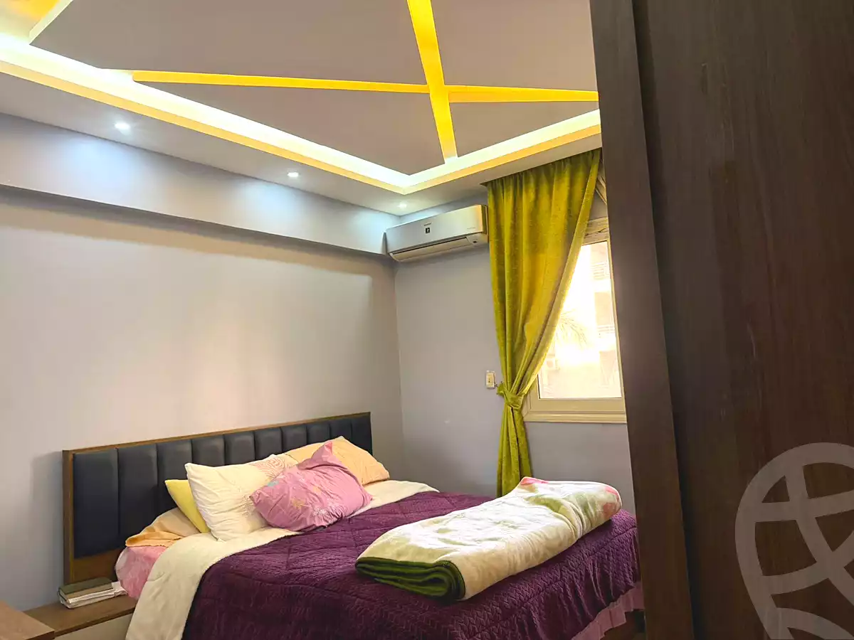 https://aqarmap.com.eg/ar/listing/6831912-for-sale-cairo-el-sheikh-zayed-city-mntq-fr-y-bmdyn-lshykh-zyd