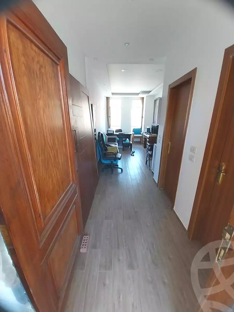 https://aqarmap.com.eg/ar/listing/6831930-for-sale-cairo-el-sheikh-zayed-city-compounds-rawdet-zayed