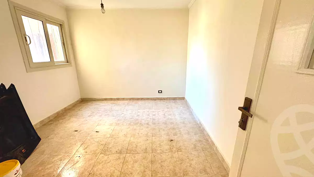 https://aqarmap.com.eg/ar/listing/6831965-for-rent-alexandria-ganaklis