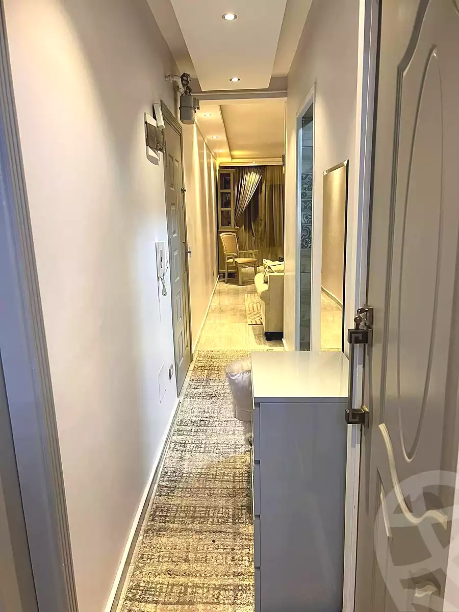 https://aqarmap.com.eg/ar/listing/6832001-for-sale-alexandria-moharram-bey-grin-st