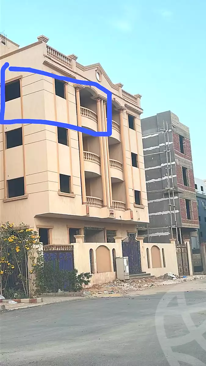 https://aqarmap.com.eg/ar/listing/6832027-for-sale-cairo-6th-of-october-el-tawsaat-el-shamalya-hy-2000-qt
