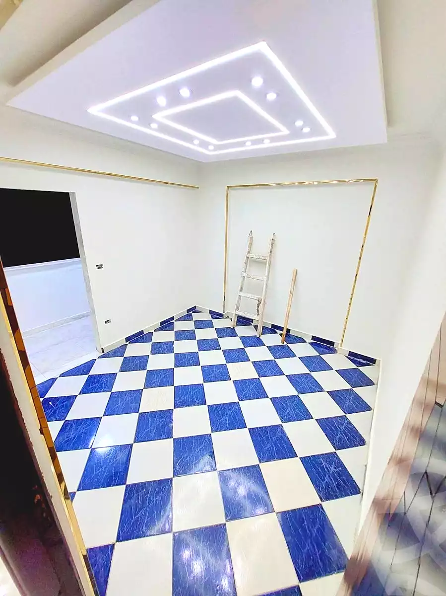 https://aqarmap.com.eg/ar/listing/6832028-for-sale-alexandria-sydy-bshr-sydy-bshr-bhry-shr-mhmwd-l-yswy