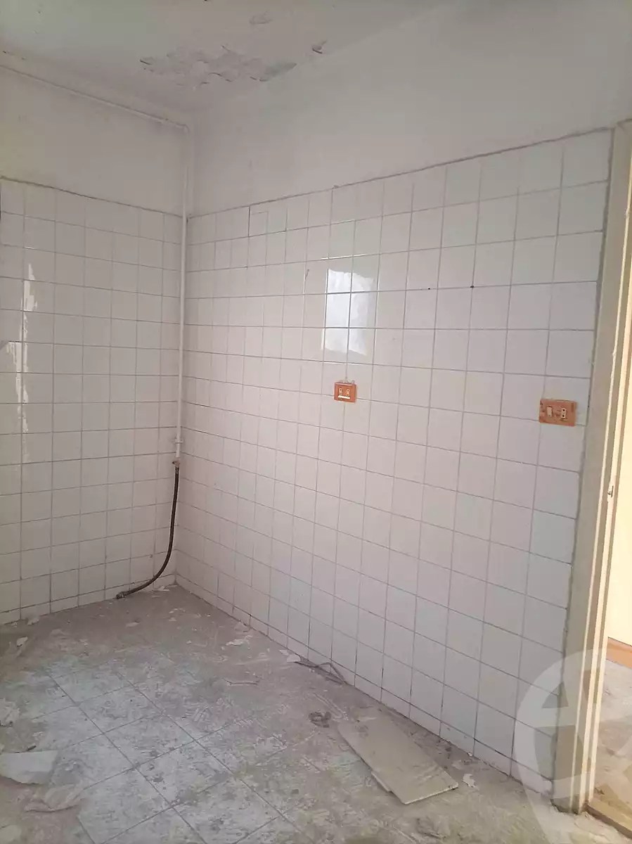 https://aqarmap.com.eg/en/listing/6832130-for-sale-alexandria-el-max