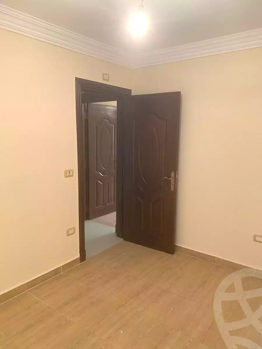 https://aqarmap.com.eg/ar/listing/6832206-for-rent-cairo-6th-of-october-el-ahyaa-neighborhood-4th-neighbourhood-1