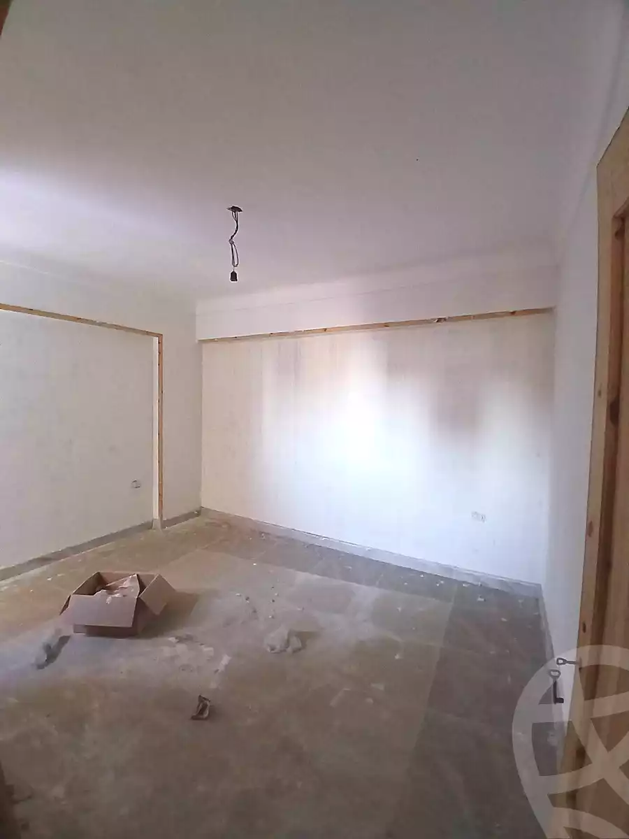 https://aqarmap.com.eg/en/listing/6832342-for-sale-alexandria-lsywf-el-falki