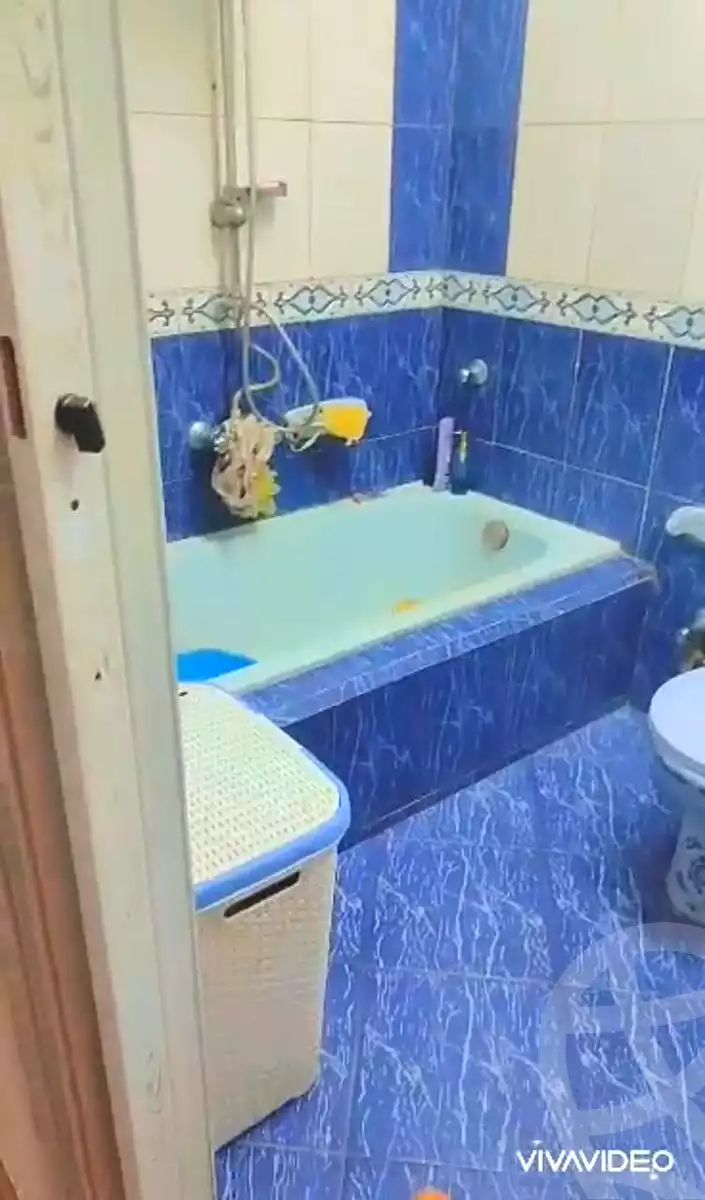 https://aqarmap.com.eg/ar/listing/6832564-for-sale-cairo-faisal-kafr-tohormos-queen-nazli-st