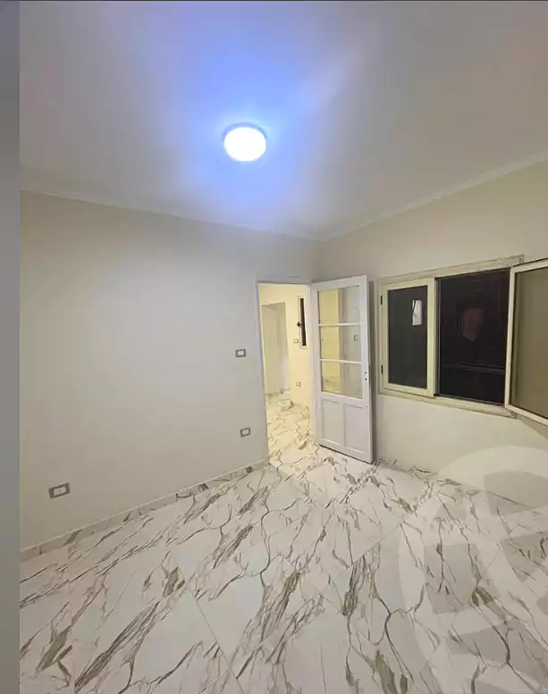 https://aqarmap.com.eg/ar/listing/6832565-for-sale-alexandria-sydy-bshr-sydy-bshr-bhry-shr-mhmwd-l-yswy