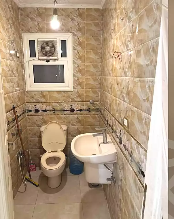 https://aqarmap.com.eg/ar/listing/6832641-for-sale-alexandria-sydy-bshr-sydy-bshr-bhry-shr-mhmwd-l-yswy