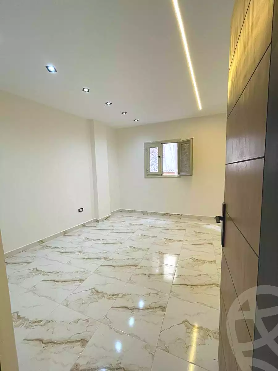 https://aqarmap.com.eg/ar/listing/6832695-for-sale-alexandria-el-asafra-shr-45