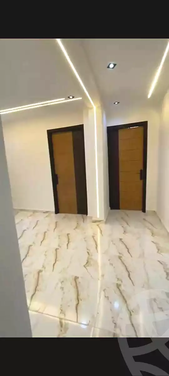 https://aqarmap.com.eg/ar/listing/6832695-for-sale-alexandria-el-asafra-shr-45