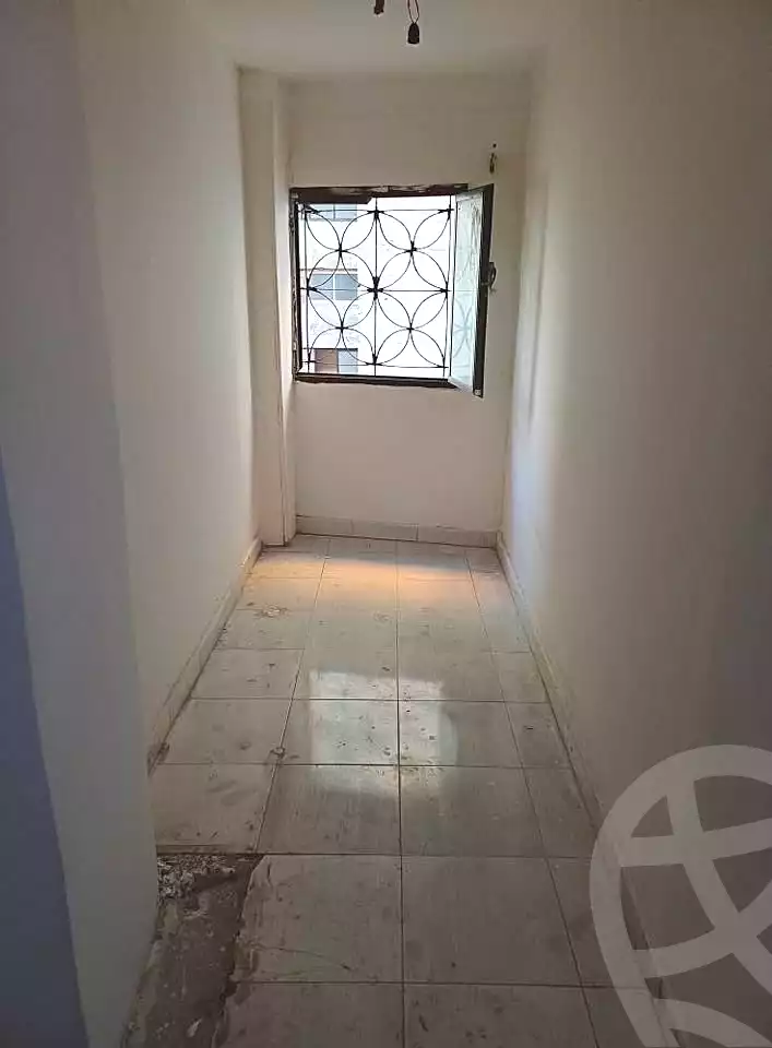 https://aqarmap.com.eg/en/listing/6833128-for-sale-alexandria-sydy-bshr-sydy-bshr-bhry-shr-khld-bn-lwlyd