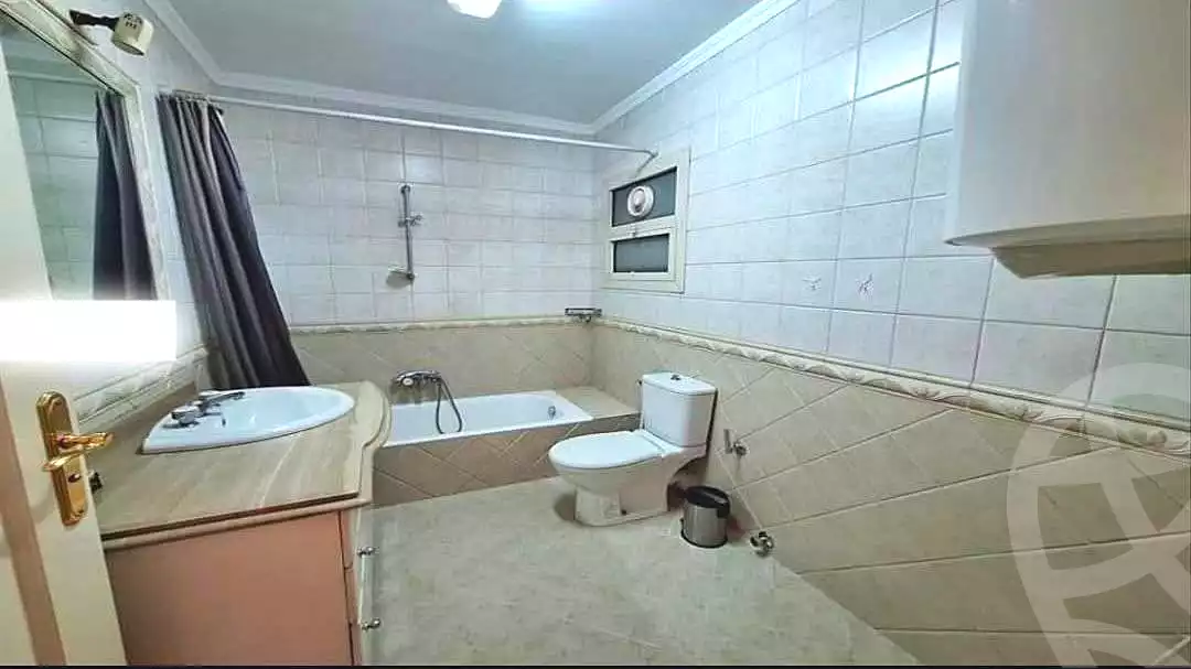 https://aqarmap.com.eg/en/listing/6833413-for-sale-cairo-heliopolis-el-higaz-square