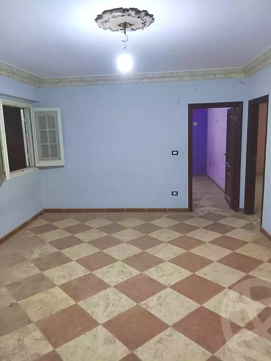 https://aqarmap.com.eg/en/listing/6833565-for-sale-cairo-helwan-helwan-el-sharkeya-mostafa-safwat-st