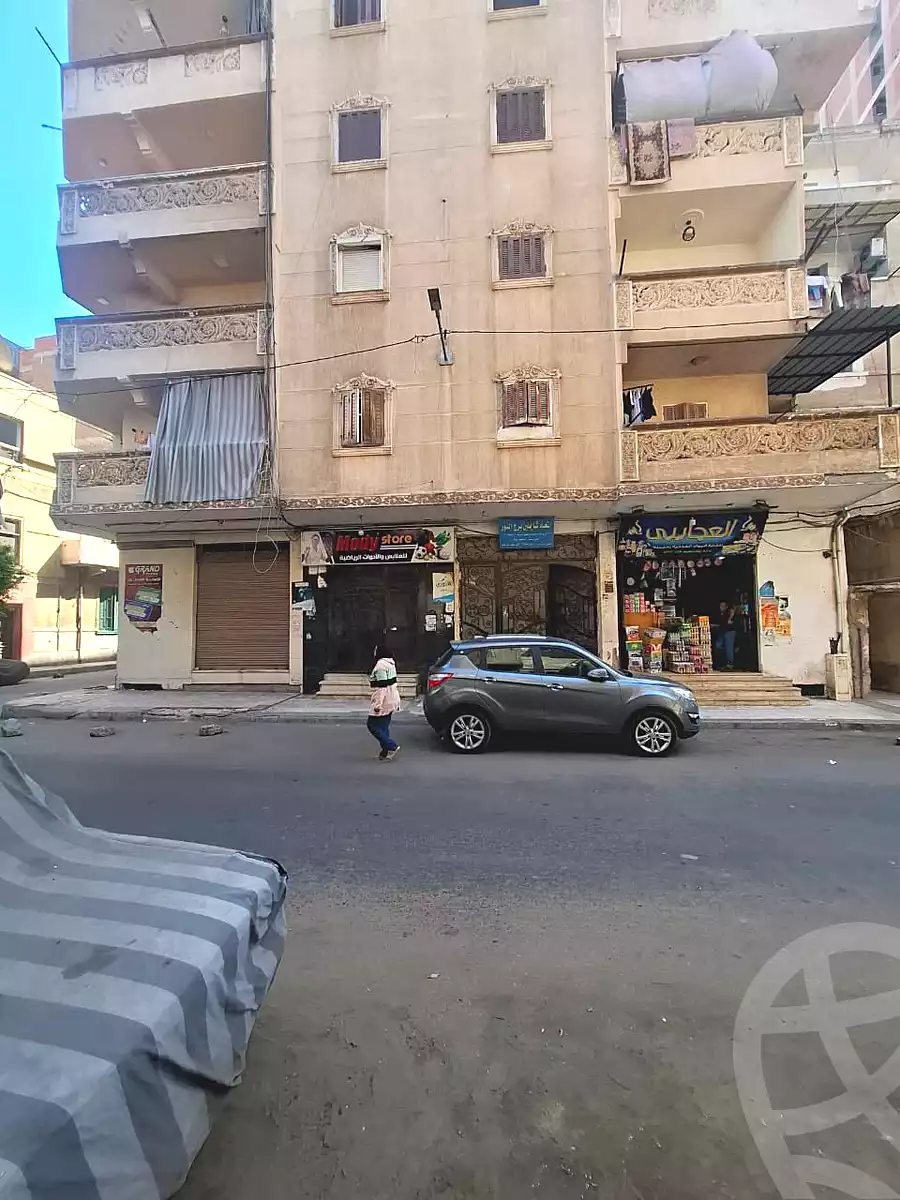 https://aqarmap.com.eg/ar/listing/6833726-for-sale-alexandria-alhadara-lhdr-qbly