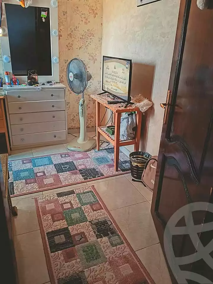 https://aqarmap.com.eg/ar/listing/6833791-for-sale-alexandria-l-jmy-lbytsh-el-hanafeya-st