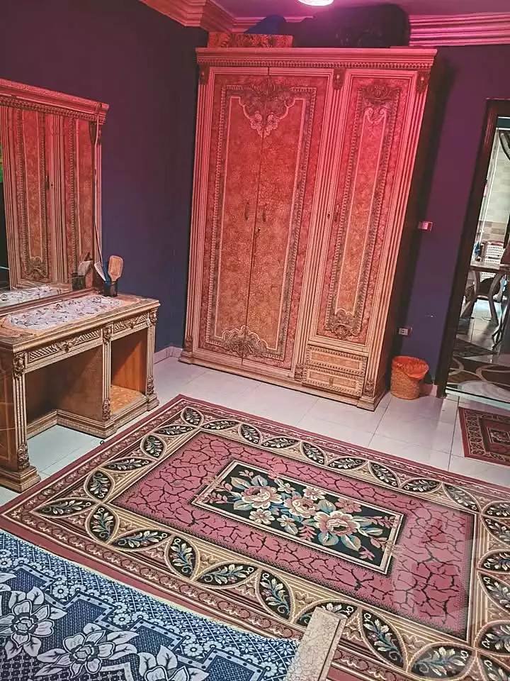 https://aqarmap.com.eg/ar/listing/6833791-for-sale-alexandria-l-jmy-lbytsh-el-hanafeya-st