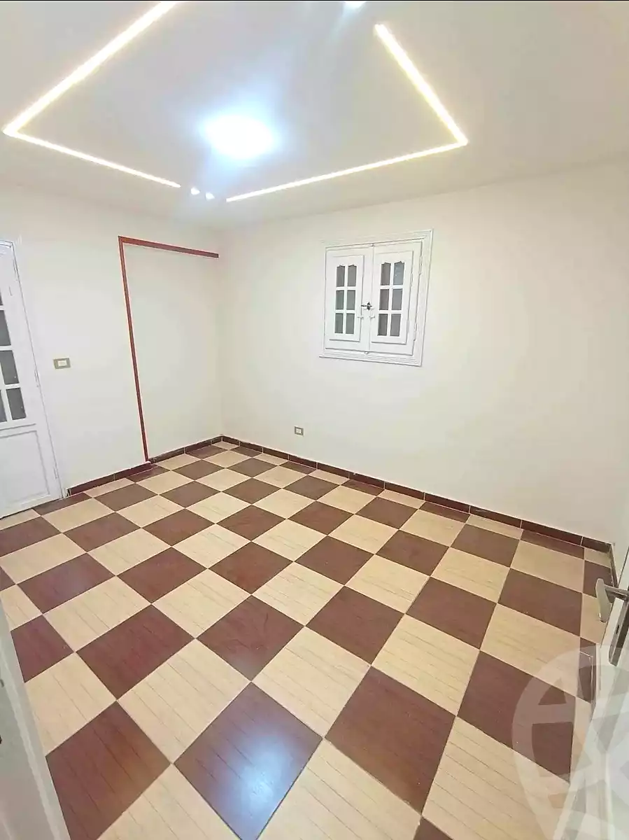 https://aqarmap.com.eg/en/listing/6833804-for-sale-alexandria-lsywf-el-falki