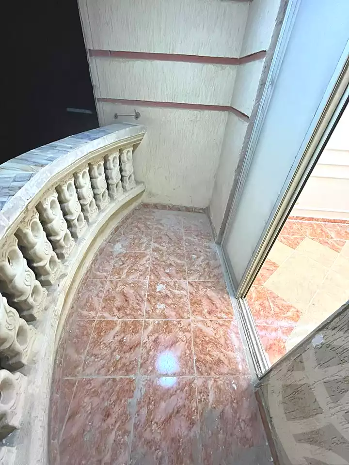 https://aqarmap.com.eg/ar/listing/6833975-for-sale-alexandria-l-jmy-lbytsh-al-nouqrashi-st